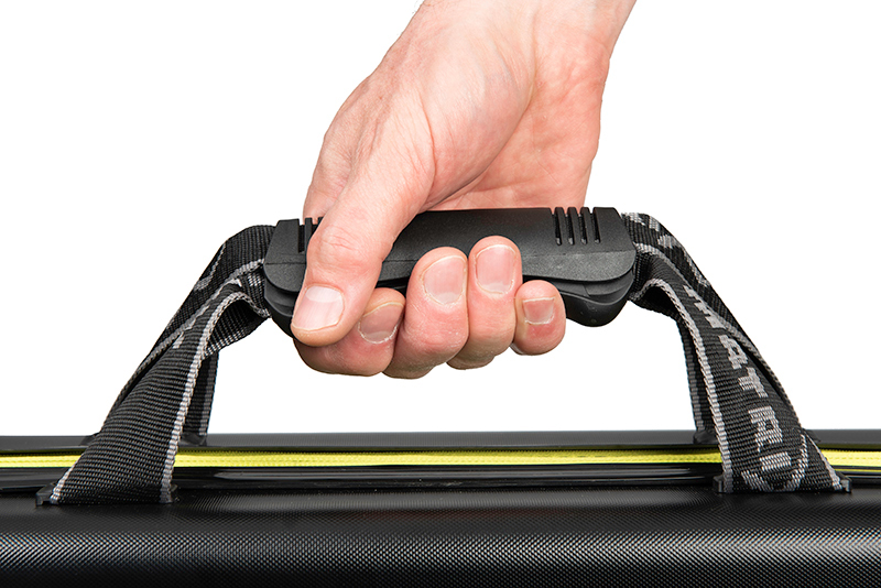 12-glu140_matrix_duralite_xl_pole_case_carry_handle_detail_4
